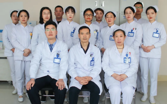 【萊陽市人民醫(yī)院】泌尿外科完成腹腔鏡下根治性前列腺切除術(shù)